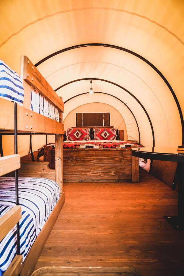 The Big Texan - Cabins And Wagons Amarillo Buitenkant foto